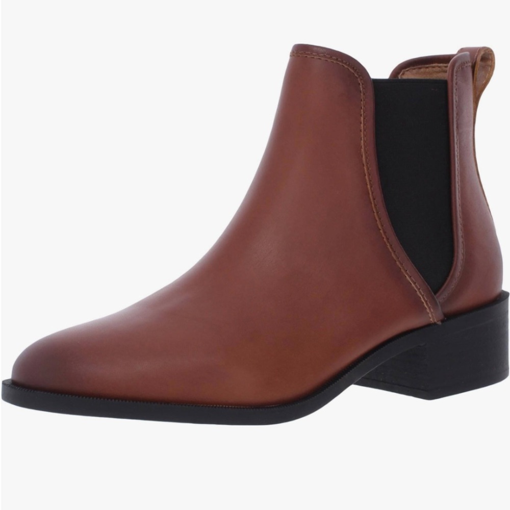 ⚡️Flash Sale⚡️ Steve Madden Dare Chelsea Boot Cognac Brown Ankle Brown Booties